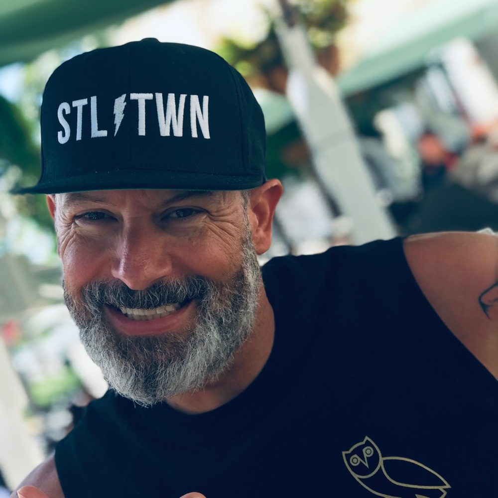 Meet your Posher, Stu